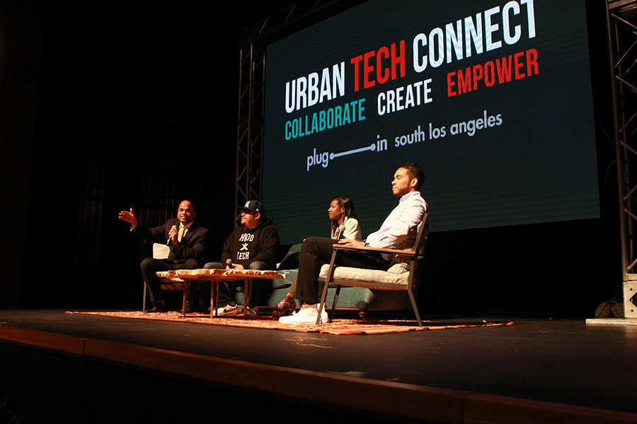 Plug in South L.A.’s Urban Tech Connect featured panel discussions from tech experts and entrepreneurs. Photos by Jason Lewis